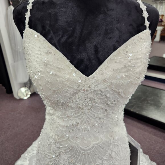 Bly Size 14 Ivory Private Label Lace Bridal Gown/Wedding Dress - Picture 2 of 10